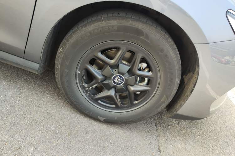 Used BYD Qin PLUS 2025 DM-i Smart Drive 55KM Leading Model
