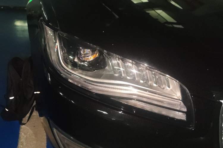 Used Lincoln MKZ 2020 2.0T Deluxe Edition
