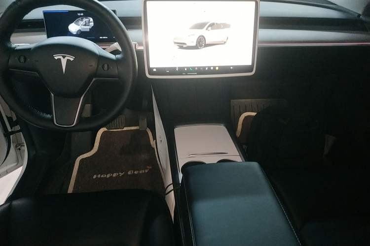 Used Tesla Model Y 2023 Long-Range All-Wheel-Drive Version