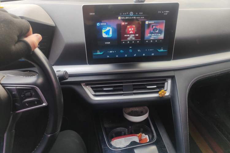 Used BYD Song Pro 2019 1.5T Automatic Elite Edition Audio And AC Panel