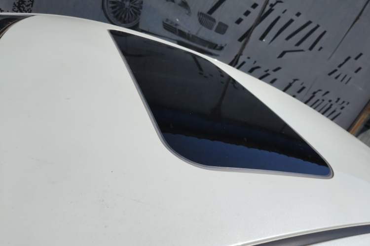 Used Nissan Sylphy 2019 1.6XV CVT Smart Connect Luxury Edition China VI Standard Roof