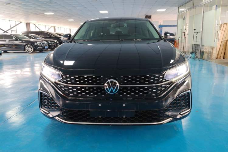 Used Volkswagen Passat 2022 330TSI Starry Elite Edition Custom Version