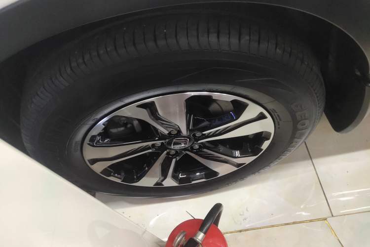 Used Honda CR-V 2017 240TURBO CVT Front-Wheel Drive Fashion Edition