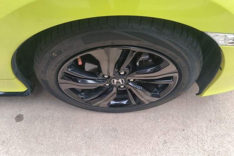 Used Honda Civic 2019 220TURBO CVT Dynamic Edition China VI Emission Standard Right Front Wheel Hub