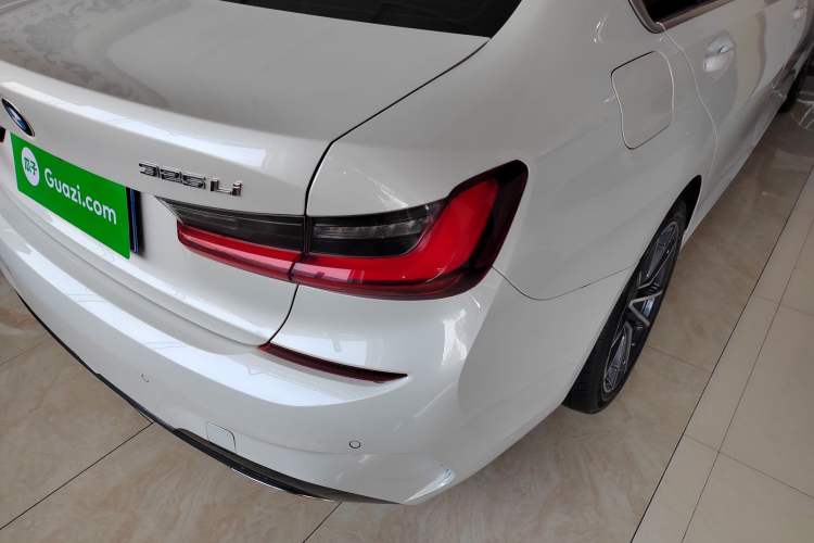 Used BMW 3 Series 2022 325Li M Sport Package Right Rear Taillight