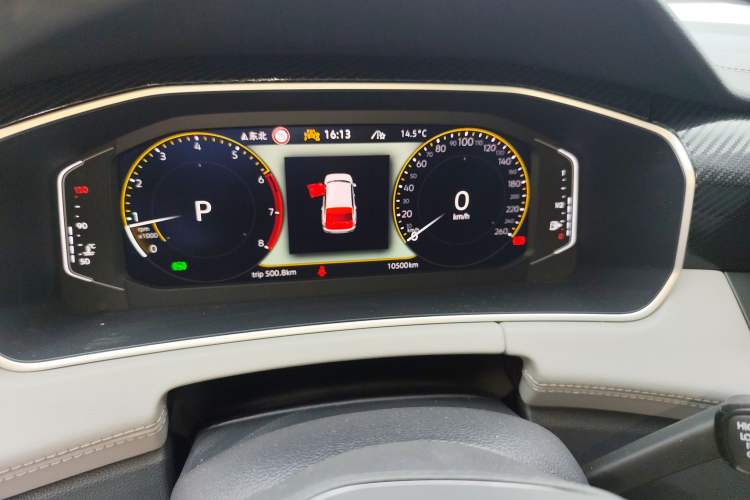 Used Volkswagen Tayron 2024 300TSI Two-Wheel-Drive Luxury Plus Advanced Version
