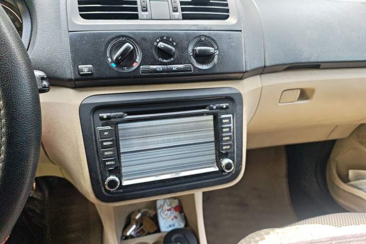 Used Skoda Fabia 2012 1.6L Scout
