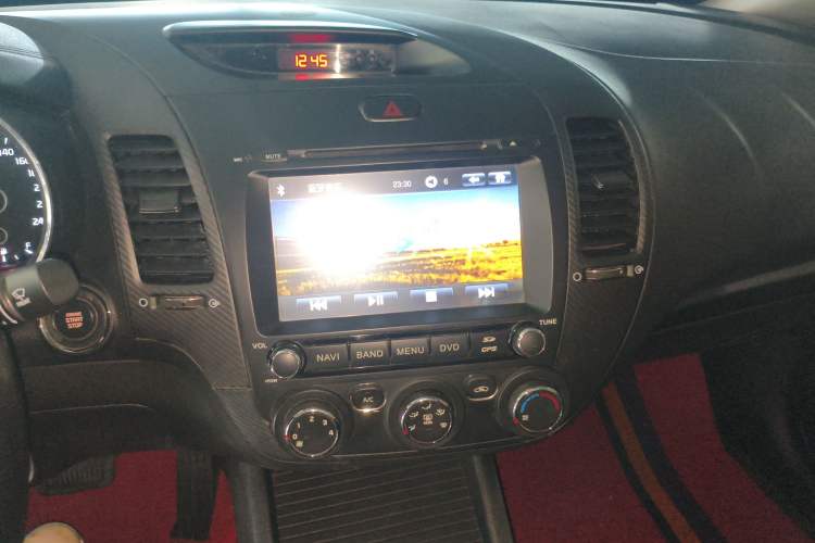 Used Kia K3 2016 1.6L Automatic GLS Audio And AC Panel