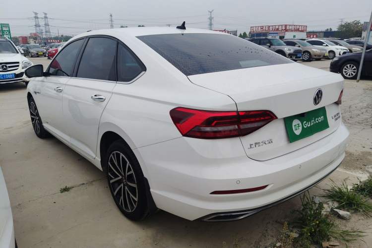 Used Volkswagen Lavida 2021 280TSI DSG Luxury Edition Exterior 2