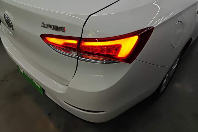 Used Buick GT 2021 Revised Version Flagship 1.5L Automatic Elite Edition Right Rear Taillight