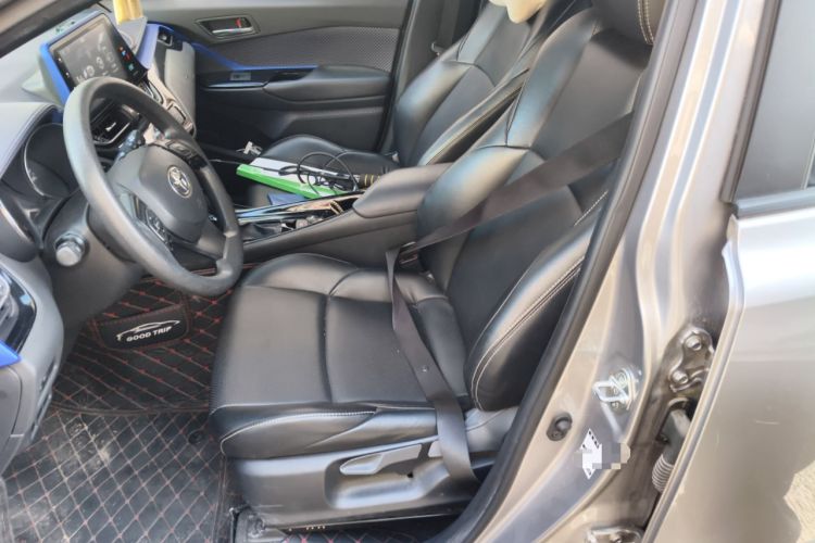 Used Toyota IZOA 2020 2.0L Enjoy Edition
