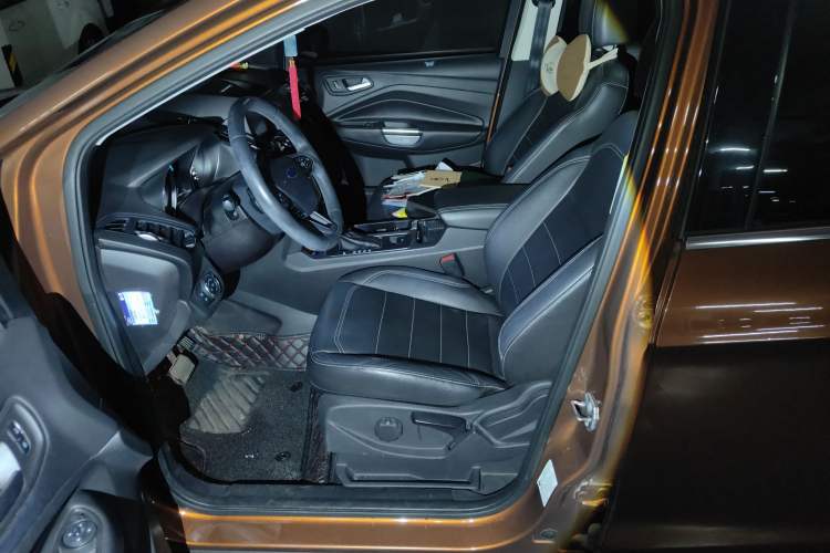 Used Ford Kuga 2017 EcoBoost 180 Two-Wheel-Drive Tiger Leap Model