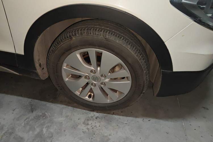 Used Suzuki S-Cross 2014 1.6L CVT Two-Wheel Drive Elite Version
