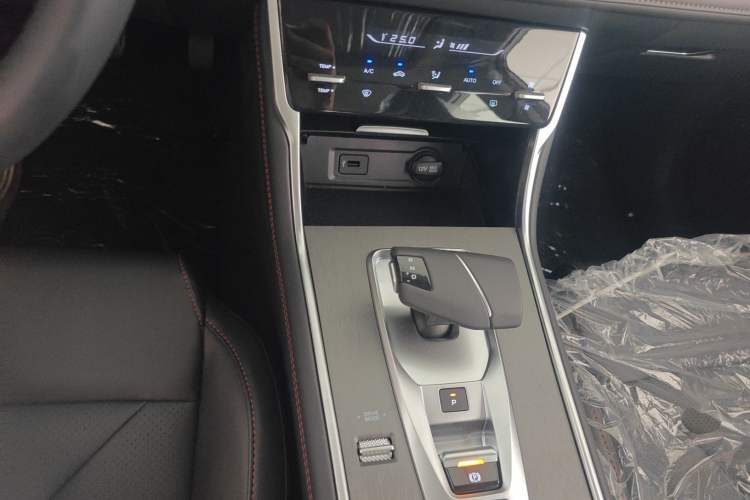 Used Changan CS75 2024 Enjoy Edition 1.5T DCT Luxury Model