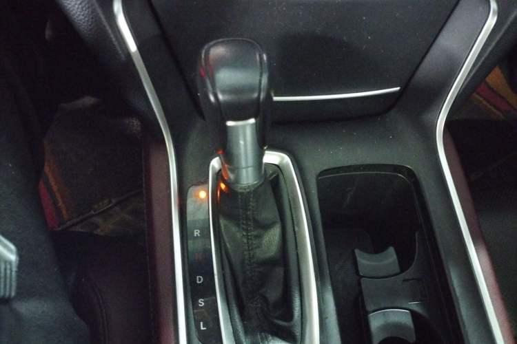 Used Honda Inspire 2022 260TURBO Jingyue Version Gear Lever