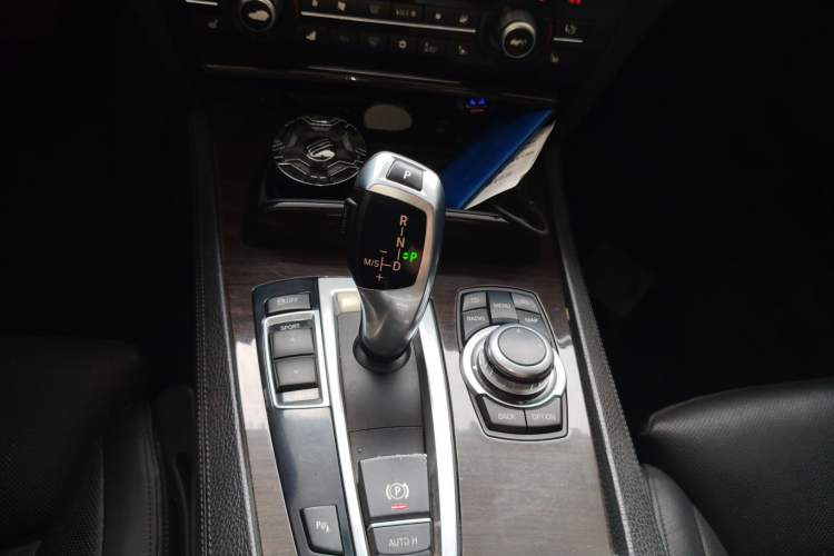 Used BMW 7 Series 2009 730Li Luxury Model Gear Lever