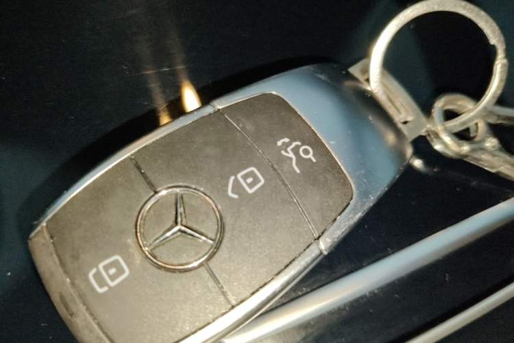 Used Mercedes-Benz GLC 2021 GLC 260 L 4MATIC Dynamic Edition
