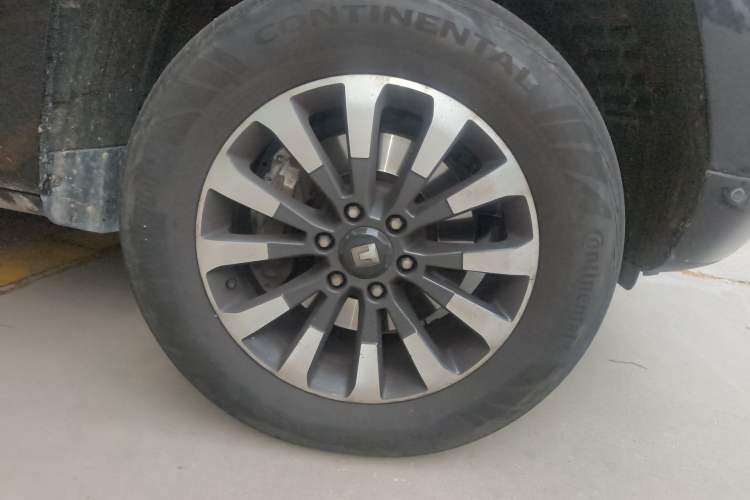 Used Tank 700 New Energy 2024 Hi4-T Ultimate Edition Right Front Wheel Hub