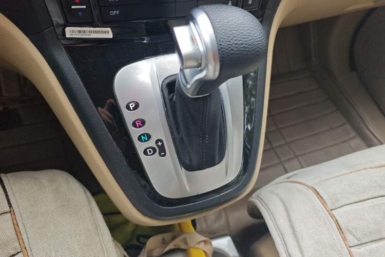 Used Haval H6 2012 2.4L Automatic Two-Wheel Drive Elite Version