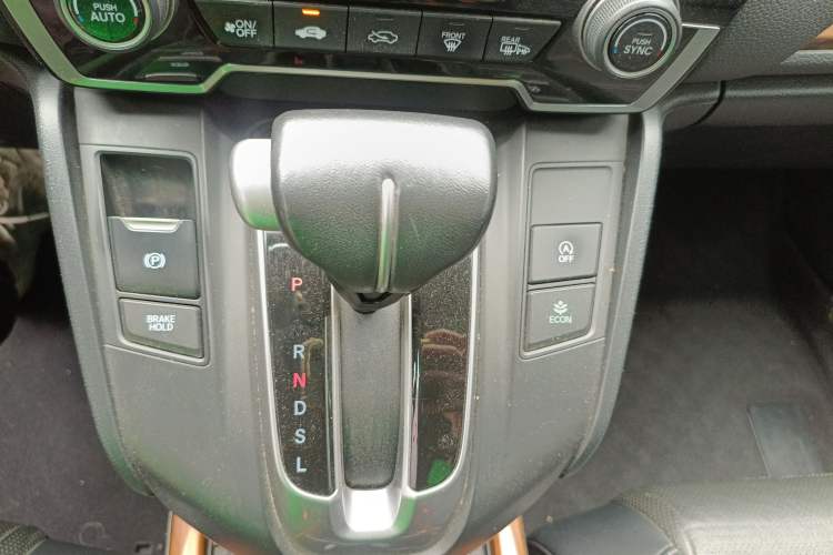 Used Honda CR-V 2021 240TURBO CVT 2WD Fashion Edition
