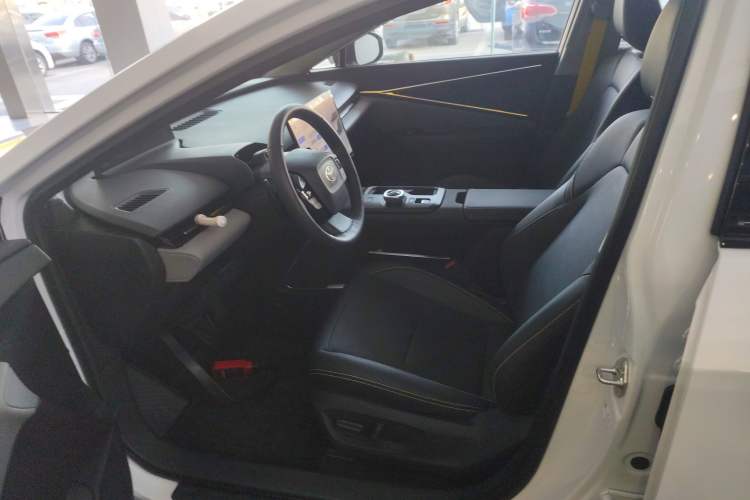 Used Toyota bZ5 2025 Model 550 PRO Smart Driving Edition Left Front Seat