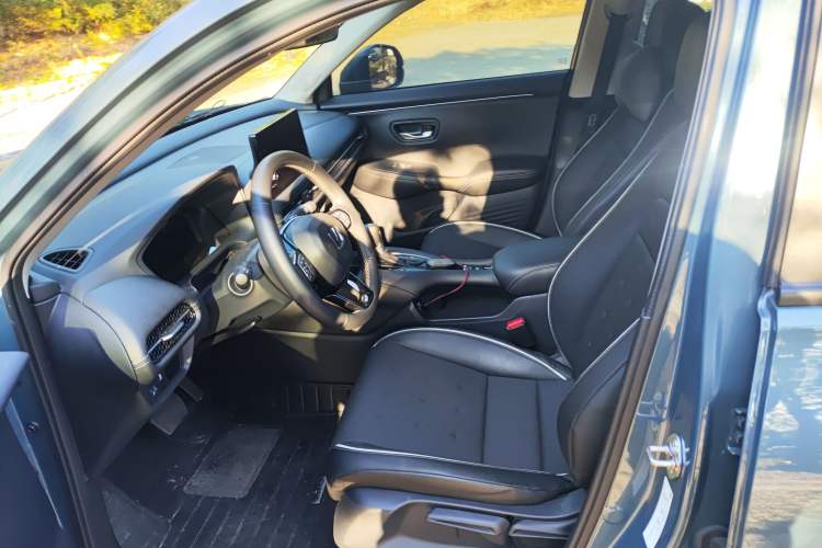 Used Honda ZR-V 2022 1.5T CVT Luxury Edition
