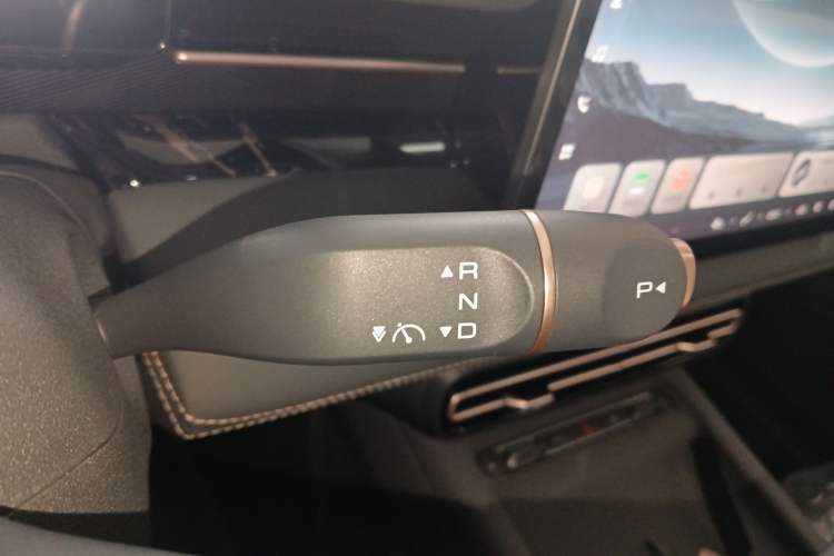 Used Wuling Xingguang 2025 70km Smart Standard Version
