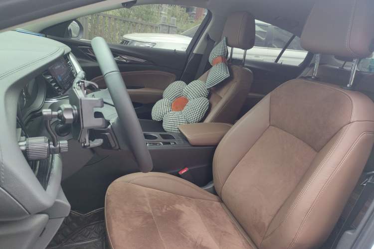 Used Buick Regal 2024 28T Luxury Edition