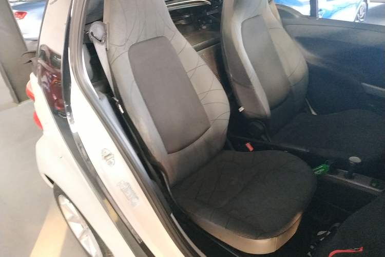 Used smart fortwo 2012 1.0 MHD Convertible Passion Edition
