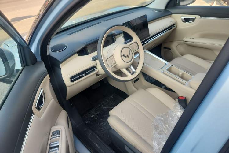 Used Wuling Bingo S 2025 Model 325km Deluxe Edition