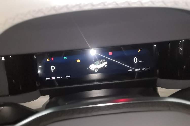 Used iCAR 03 2024 501km Four-wheel Drive Long-Range Advanced Version