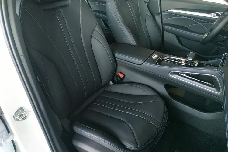 Used Geely Auto Preface 2026 Model Oriental Yao 1.5TD Fuyao Edition