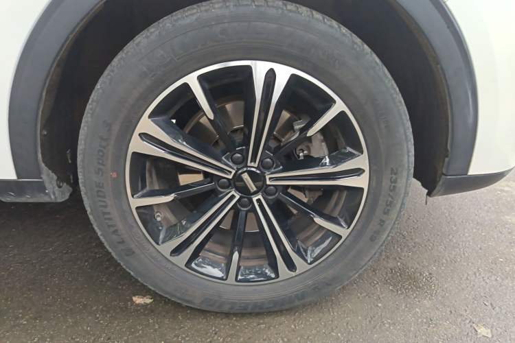 Used Wey VV6 2021 2.0T Two-Wheel Drive Smart Plus