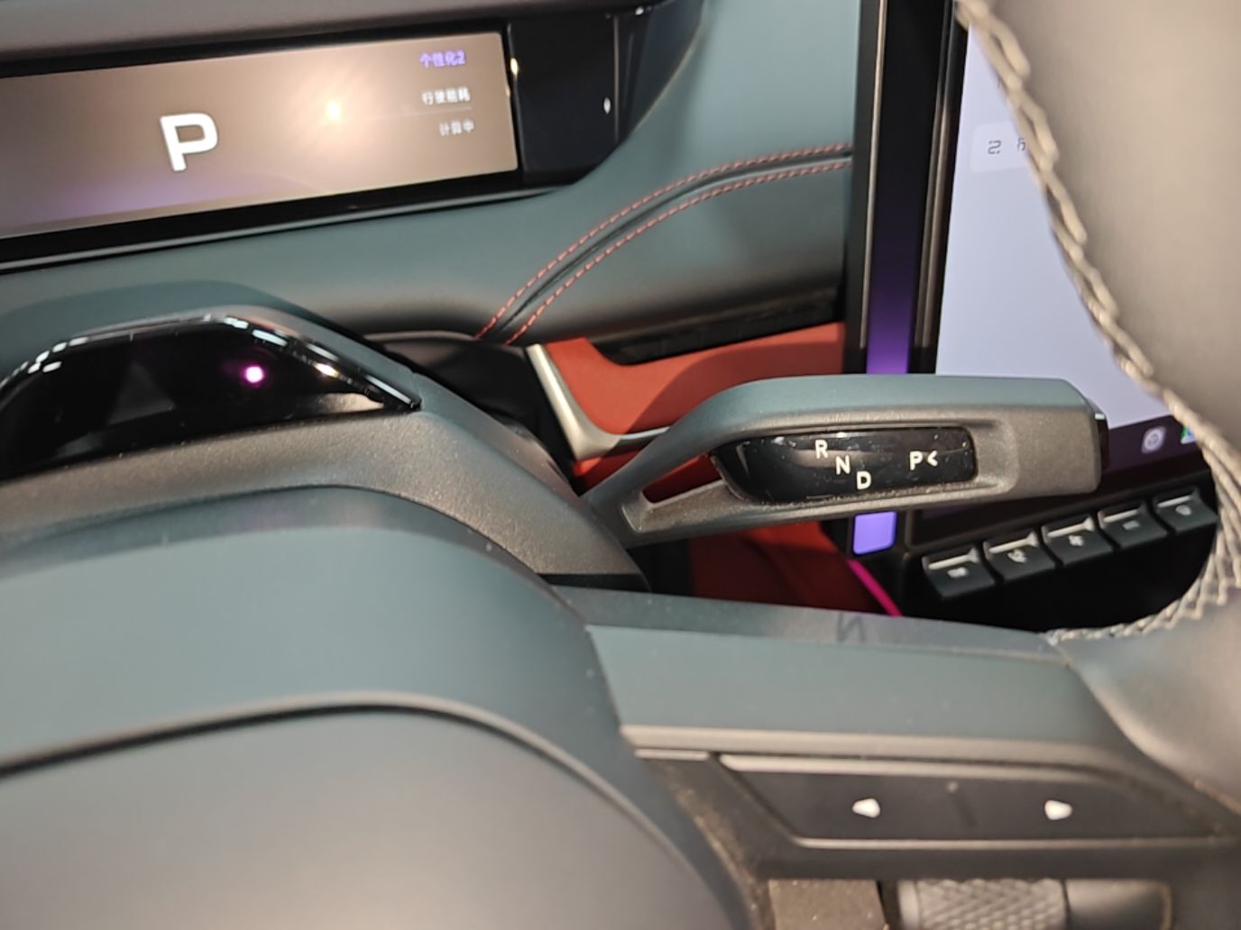 Xiaomi Auto SU7 2024 Rear-Drive Ultra-Long Range Advanced Pro-Level Intelligent Driving Version — снимка 16