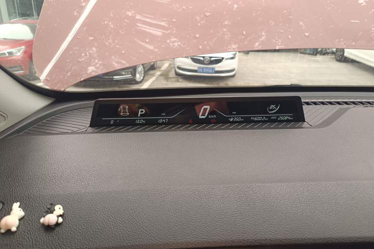 Used NETA V 2022 Chao 400 Lite Pink Custom Edition