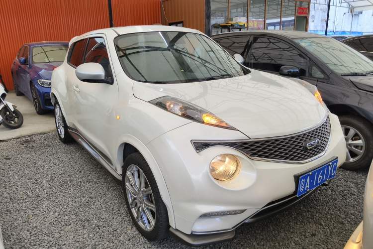 Used Infiniti ESQ 2014 1.6L Spontaneous Edition Exterior 2