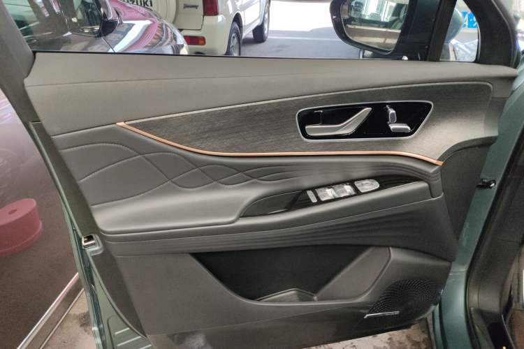 Used Chery Tiggo 9 2023 Facelift 2.0T Dual-Clutch Two-Wheel Drive Luxury Edition 5 Seats