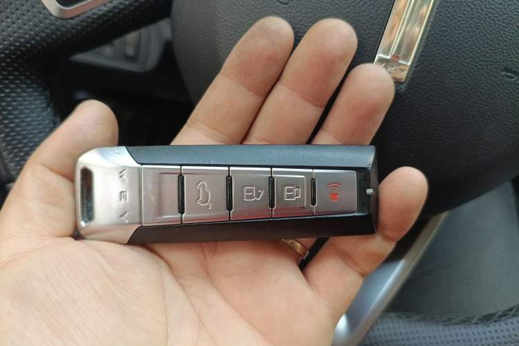 Used Wey VV7 2017 2.0T Flagship Model Vehicle Key