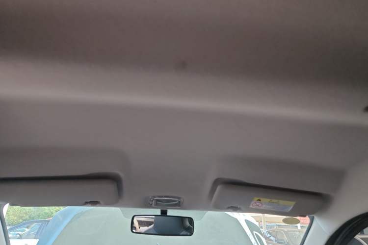 Used Dongfeng NAMMI BOX 2022 Champion Edition Light Wind Version 201KM Standard Model