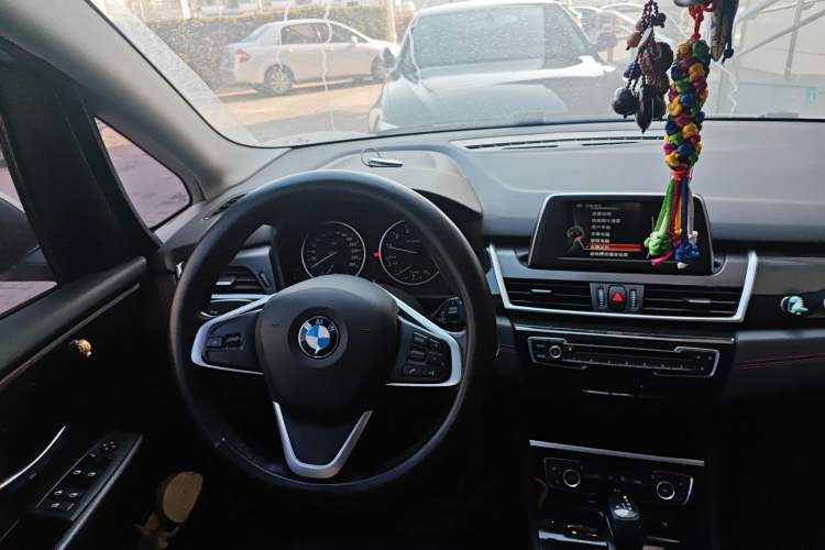 Used BMW 2 Series Gran Tourer 2015 218i Leading Model
