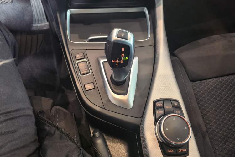 Used BMW 2 Series 2018 225i Convertible Coupe M Sport Edition
