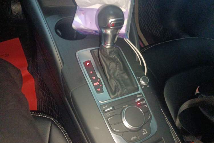 Used Audi A3 2016 Limousine 35 TFSI Prestige Edition