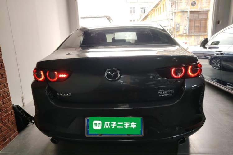 Used Mazda 3 Axela 2021 2.0L Automatic Zhiya Edition
