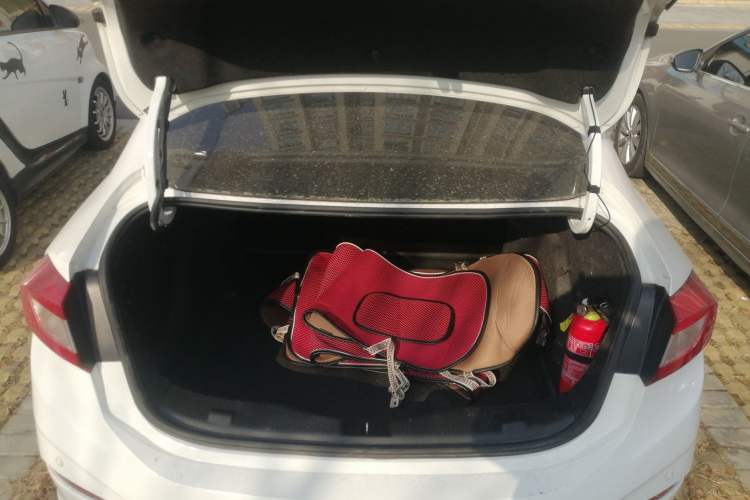 Used Chevrolet Cruze 2018 320 Automatic Pioneer Sunroof Edition
