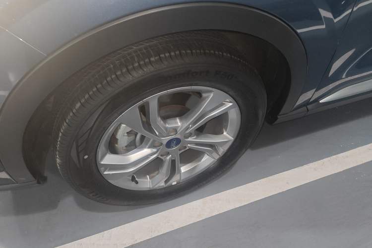 Used Ford Equator Sport 2022 EcoBoost 170 Platinum Edition Exterior 4