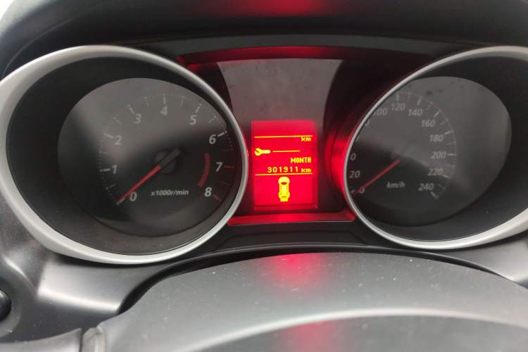 Used Mitsubishi ASX 2013 1.6L Manual Two-Wheel Drive Standard Edition Odometer Close Up