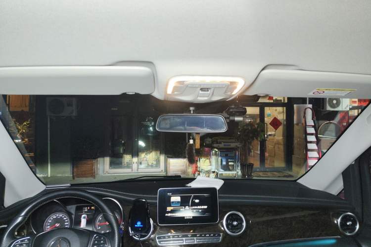 Used Mercedes-Benz V-Class 2018 V 260 L Prestige Extended Version China VI