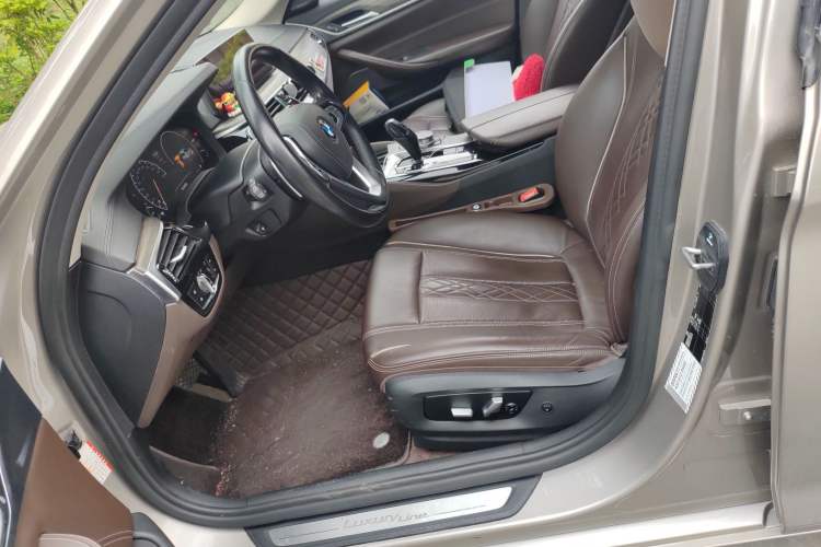 Used BMW 5 Series 2018 530Li Luxury Edition Premium Package Left Front Seat