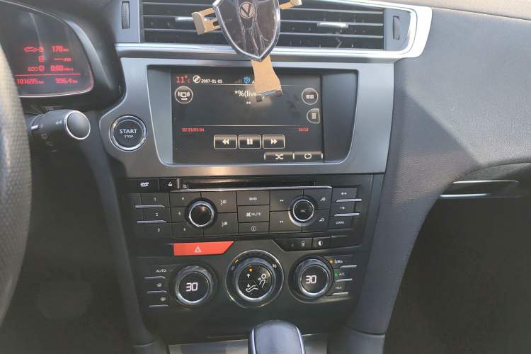 Used DS 6 2016 1.6T Luxury Edition THP160