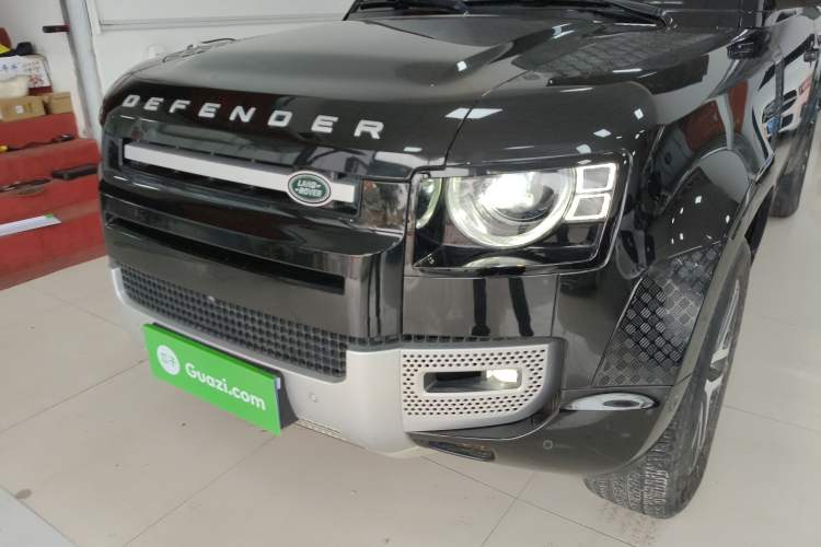Used Land Rover Defender 2024 110 3.0T P400 XS
